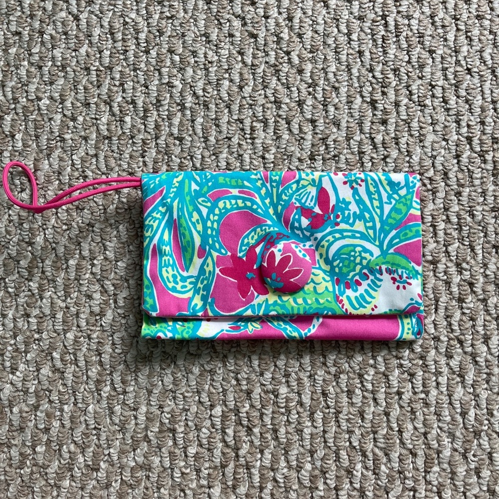 Lilly Pulitzer wallet/wristlet